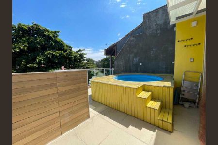 Casa à venda com 164m², 3 quartos e 3 vagas