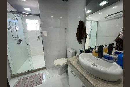 Casa à venda com 164m², 3 quartos e 3 vagas