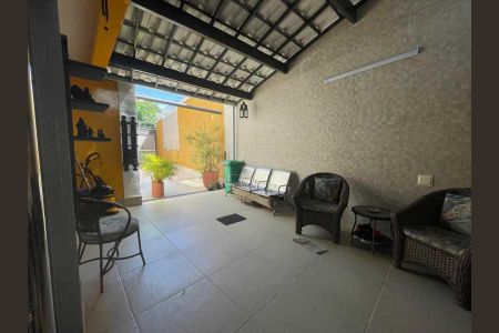 Casa à venda com 164m², 3 quartos e 3 vagas