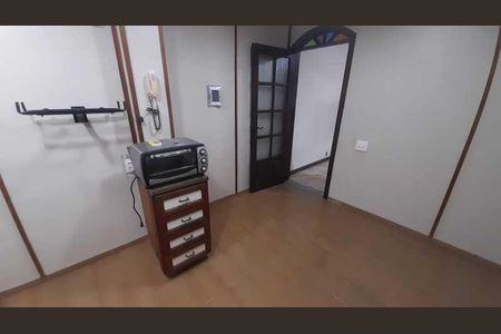 Casa de condomínio à venda com 95m², 2 quartos e 2 vagas