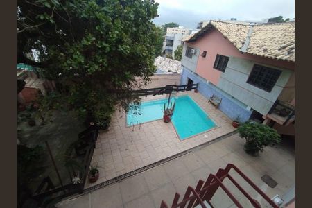 Casa à venda com 378m², 4 quartos e 4 vagas