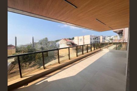 Apartamento à venda com 115m², 3 quartos e 2 vagas