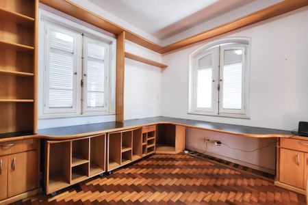 Casa à venda com 230m², 4 quartos e 2 vagasQuarto 1