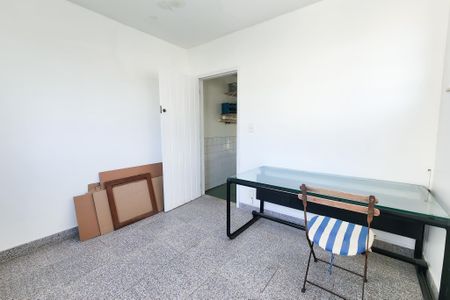 Casa à venda com 230m², 4 quartos e 2 vagasQuarto