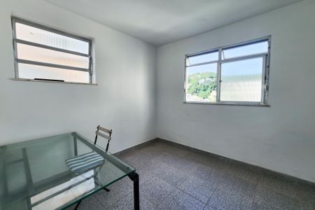 Casa à venda com 230m², 4 quartos e 2 vagasQuarto