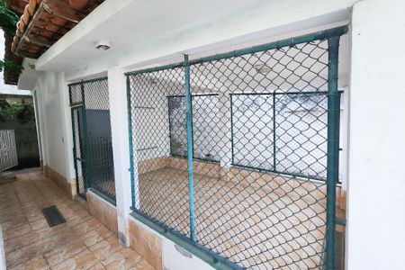 Casa à venda com 230m², 4 quartos e 2 vagasCanil