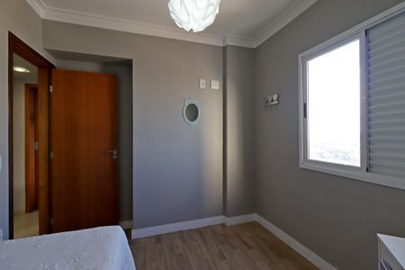 Apartamento à venda com 88m², 3 quartos e 2 vagasQuarto 2
