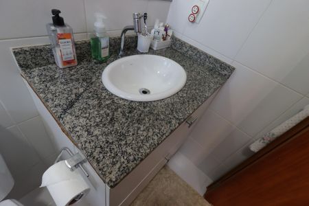 Apartamento à venda com 88m², 3 quartos e 2 vagasBanheiro da Suíte - Pia