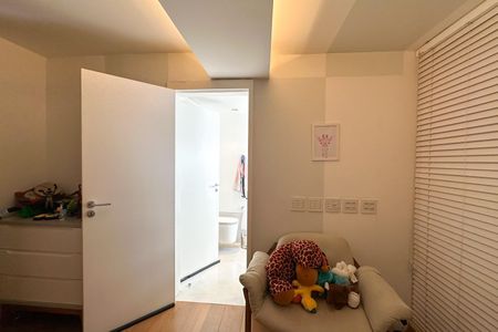 Apartamento à venda com 174m², 3 quartos e 2 vagasQuarto 02