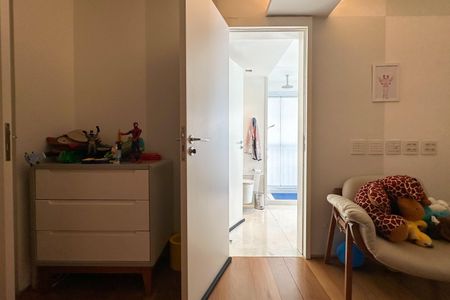 Apartamento à venda com 174m², 3 quartos e 2 vagasQuarto 02