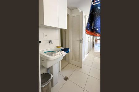Apartamento à venda com 174m², 3 quartos e 2 vagasÁrea de Serviço