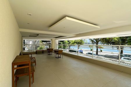 Apartamento à venda com 174m², 3 quartos e 2 vagasÁrea comum - Playground