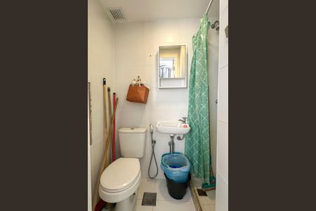 Apartamento à venda com 174m², 3 quartos e 2 vagasBanheiro de serviço