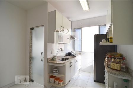 Apartamento para alugar com 70m², 3 quartos e 2 vagas