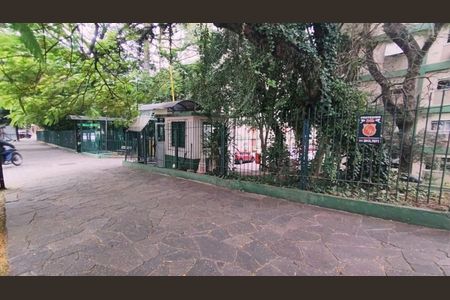 Apartamento à venda com 67m², 2 quartos e 1 vaga Apartamento à venda com 67m², 2 quartos e 1 vagaFachada