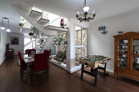 Casa à venda com 300m², 4 quartos e 3 vagasSala de Jantar