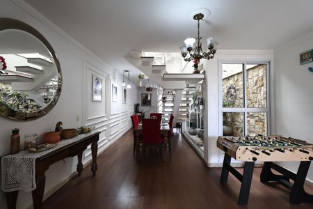 Casa à venda com 300m², 4 quartos e 3 vagasSala de Jantar