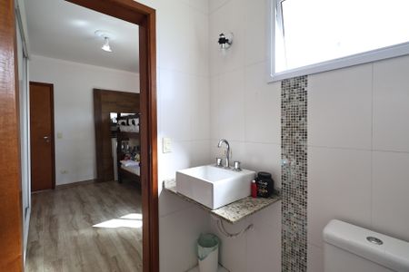 Casa à venda com 300m², 4 quartos e 3 vagasBanheiro da Suíte 3