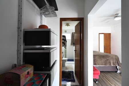 Casa à venda com 300m², 4 quartos e 3 vagasCloset da suíte 1