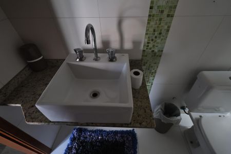 Casa à venda com 300m², 4 quartos e 3 vagasBanheiro da suite 1