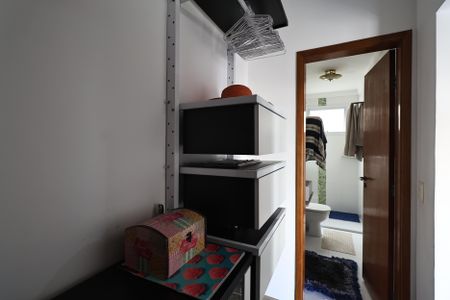 Casa à venda com 300m², 4 quartos e 3 vagasCloset da suíte 1