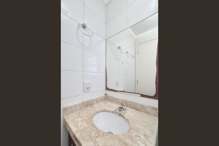 Apartamento à venda com 60m², 3 quartos e 1 vaga Apartamento à venda com 60m², 3 quartos e 1 vagaBanheiro da Suíte
