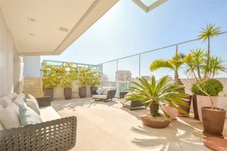 Apartamento à venda com 433m², 4 quartos e 5 vagas Apartamento à venda com 433m², 4 quartos e 5 vagasFoto 23