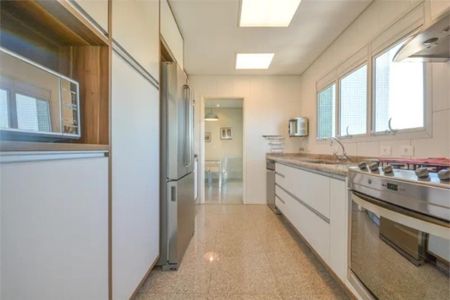 Apartamento à venda com 433m², 4 quartos e 5 vagas Apartamento à venda com 433m², 4 quartos e 5 vagasFoto 03