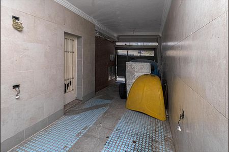 Casa à venda com 320m², 2 quartos e 2 vagasÁrea comum