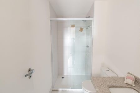 Banheiro de kitnet/studio à venda com 1 quarto, 34m² em Vila Mariana, São Paulo