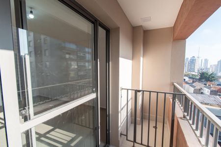 Varanda de kitnet/studio à venda com 1 quarto, 34m² em Vila Mariana, São Paulo
