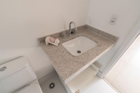 Studio à venda com 34m², 1 quarto e sem vaga Studio à venda com 34m², 1 quarto e sem vagaBanheiro