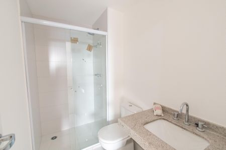 Banheiro de kitnet/studio à venda com 1 quarto, 34m² em Vila Mariana, São Paulo