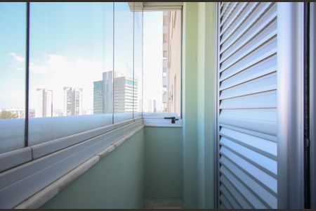 Apartamento para alugar com 178m², 3 quartos e 3 vagas Apartamento para alugar com 178m², 3 quartos e 3 vagasSuíte 1