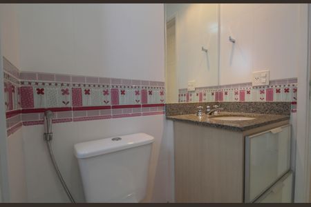 Apartamento para alugar com 178m², 3 quartos e 3 vagas Apartamento para alugar com 178m², 3 quartos e 3 vagasBanheiro /Suíte 3