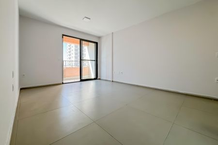 Apartamento à venda com 34m², 1 quarto e sem vagaSala/Quarto