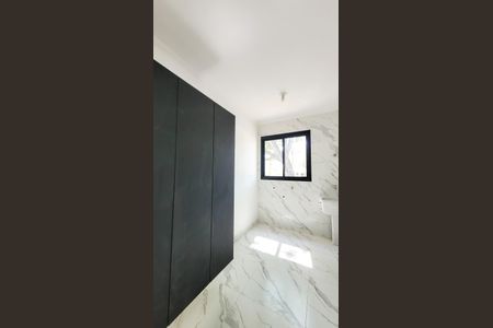 Casa de condomínio para alugar com 410m², 5 quartos e 6 vagas Casa de condomínio para alugar com 410m², 5 quartos e 6 vagasÁrea de Serviço