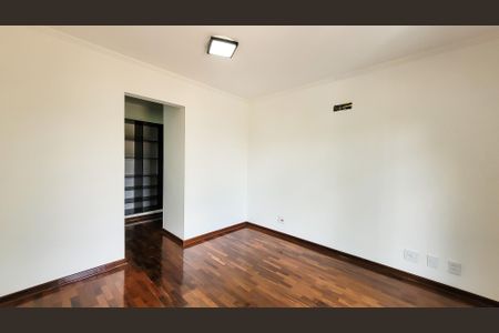 Casa de condomínio para alugar com 410m², 5 quartos e 6 vagas Casa de condomínio para alugar com 410m², 5 quartos e 6 vagasSuíte Master