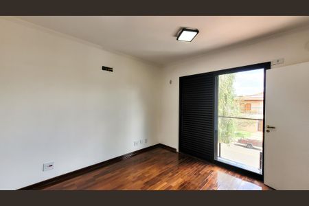 Casa de condomínio para alugar com 410m², 5 quartos e 6 vagas Casa de condomínio para alugar com 410m², 5 quartos e 6 vagasSuíte Master