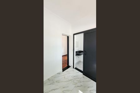 Casa de condomínio para alugar com 410m², 5 quartos e 6 vagas Casa de condomínio para alugar com 410m², 5 quartos e 6 vagasBanheiro da Suíte 2