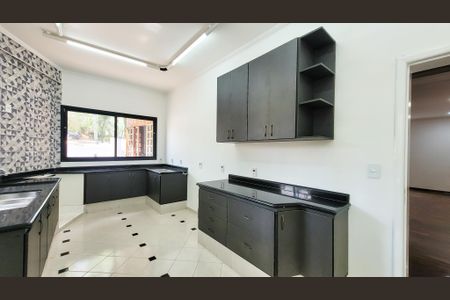 Casa de condomínio para alugar com 410m², 5 quartos e 6 vagas Casa de condomínio para alugar com 410m², 5 quartos e 6 vagasCozinha