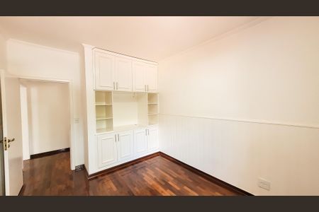 Casa de condomínio para alugar com 410m², 5 quartos e 6 vagas Casa de condomínio para alugar com 410m², 5 quartos e 6 vagasQuarto 2