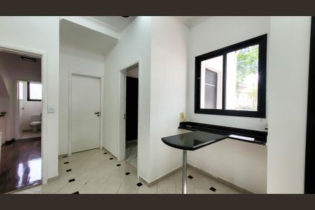 Casa de condomínio para alugar com 410m², 5 quartos e 6 vagas Casa de condomínio para alugar com 410m², 5 quartos e 6 vagasCozinha