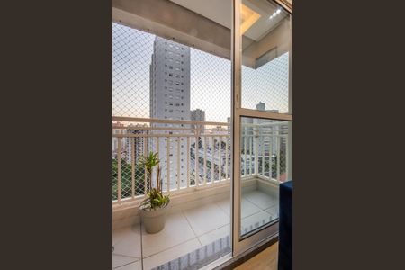 Apartamento à venda com 49m², 2 quartos e 1 vaga Apartamento à venda com 49m², 2 quartos e 1 vagaSacada