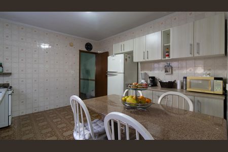 Casa à venda com 132m², 3 quartos e 2 vagasCozinha