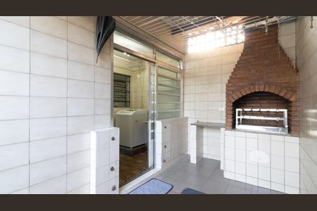 Casa à venda com 132m², 3 quartos e 2 vagasChurrasqueira