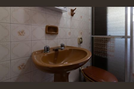 Casa à venda com 132m², 3 quartos e 2 vagasBanheiro da Suíte