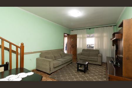 Casa à venda com 132m², 3 quartos e 2 vagasSala