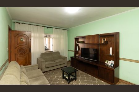 Casa à venda com 132m², 3 quartos e 2 vagasSala