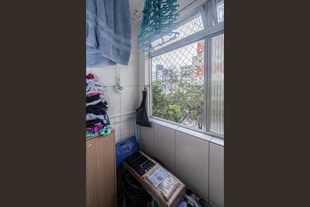 Apartamento à venda com 63m², 2 quartos e 1 vagaÁrea de Serviço